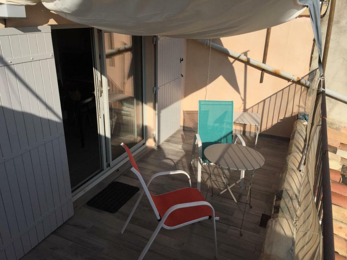 Studio Avec Terrasse Aix-en-Provence Exterior photo